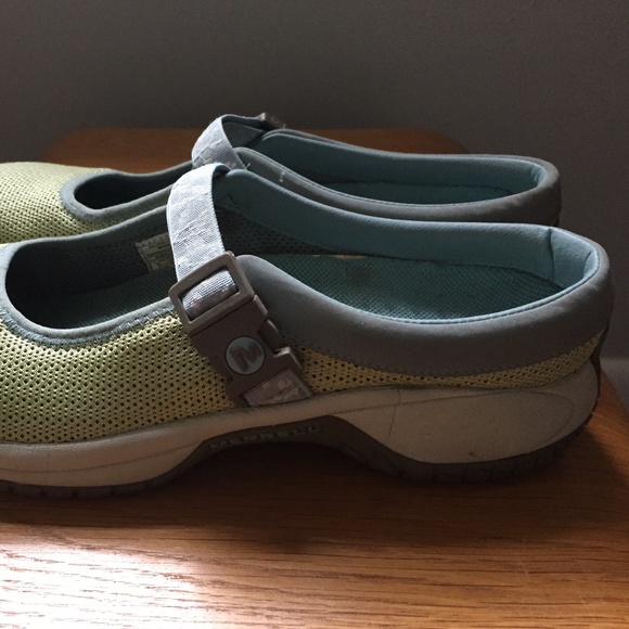 Merrell Shoes - Picture 2 of 8
